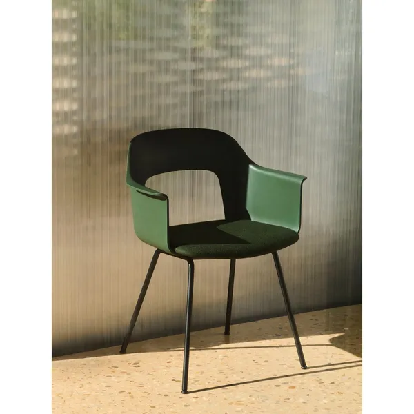 Layout 213 Dining Chair With Armrests Biscotti/ Black/Relate 431
