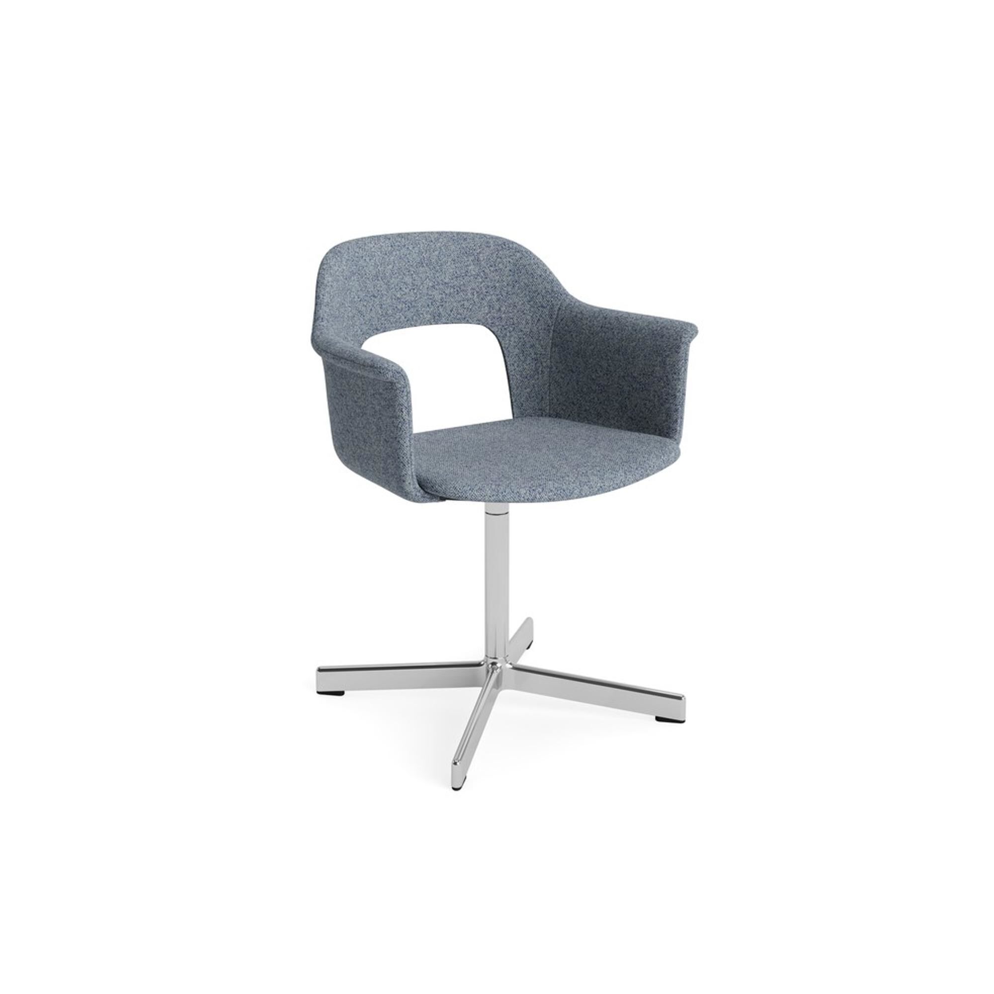 Layout 234 Spisestol med Armlener og Svingbar Aluminium