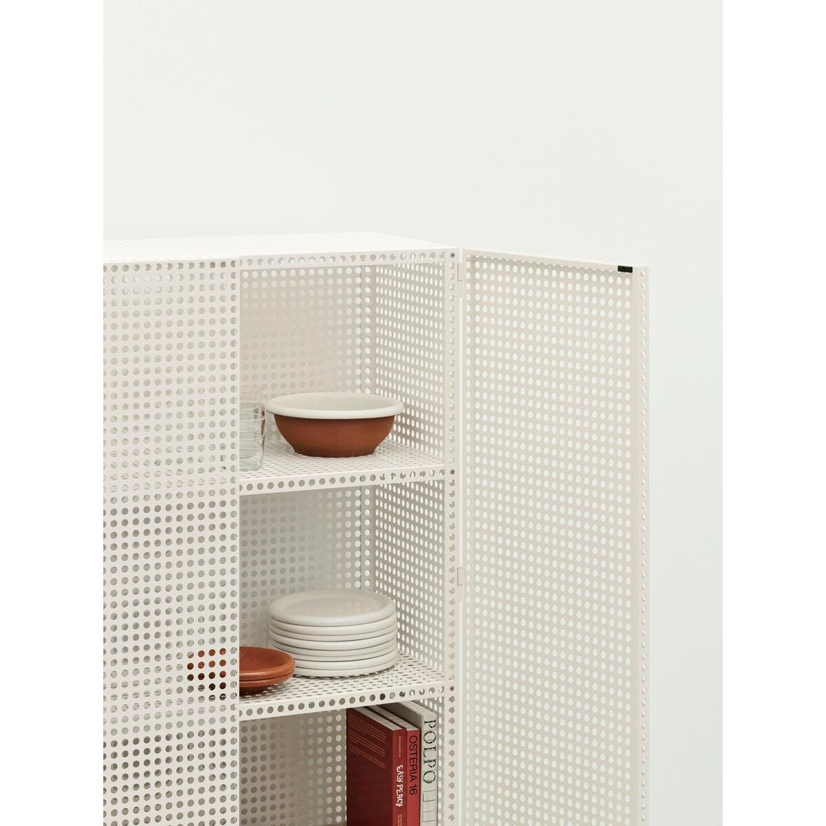 Perforierter Schrank Groß Stahlblau