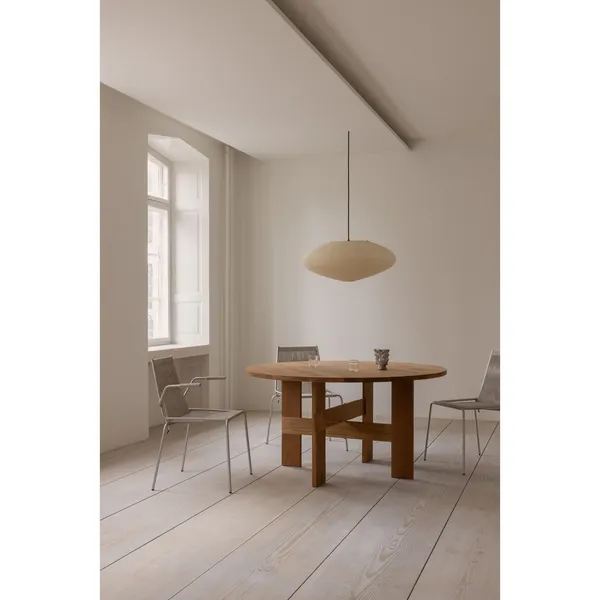 Mio Dining Table Ø160 Solid Stained Oak