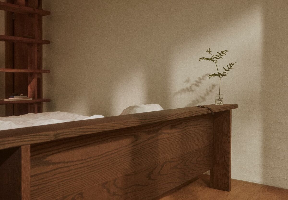 Hem Sengestel 180x200 Røget Rød Egetræ