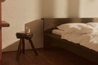 Hem Bedframe 180x210 Gerookt Rood Eiken