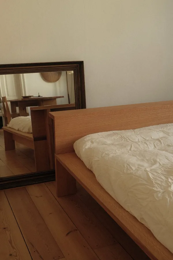 Hem Bedframe 160x210 Geolied Rood Eiken