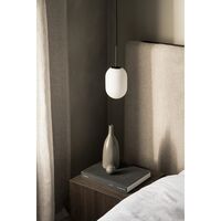 Noor Pendel Lille Opal/Sort