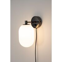Noor Wall lamp Opal/ Black