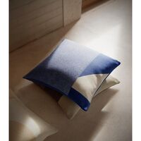 Coussin Grand Logo 55x55 Beige clair/Bleu Roi