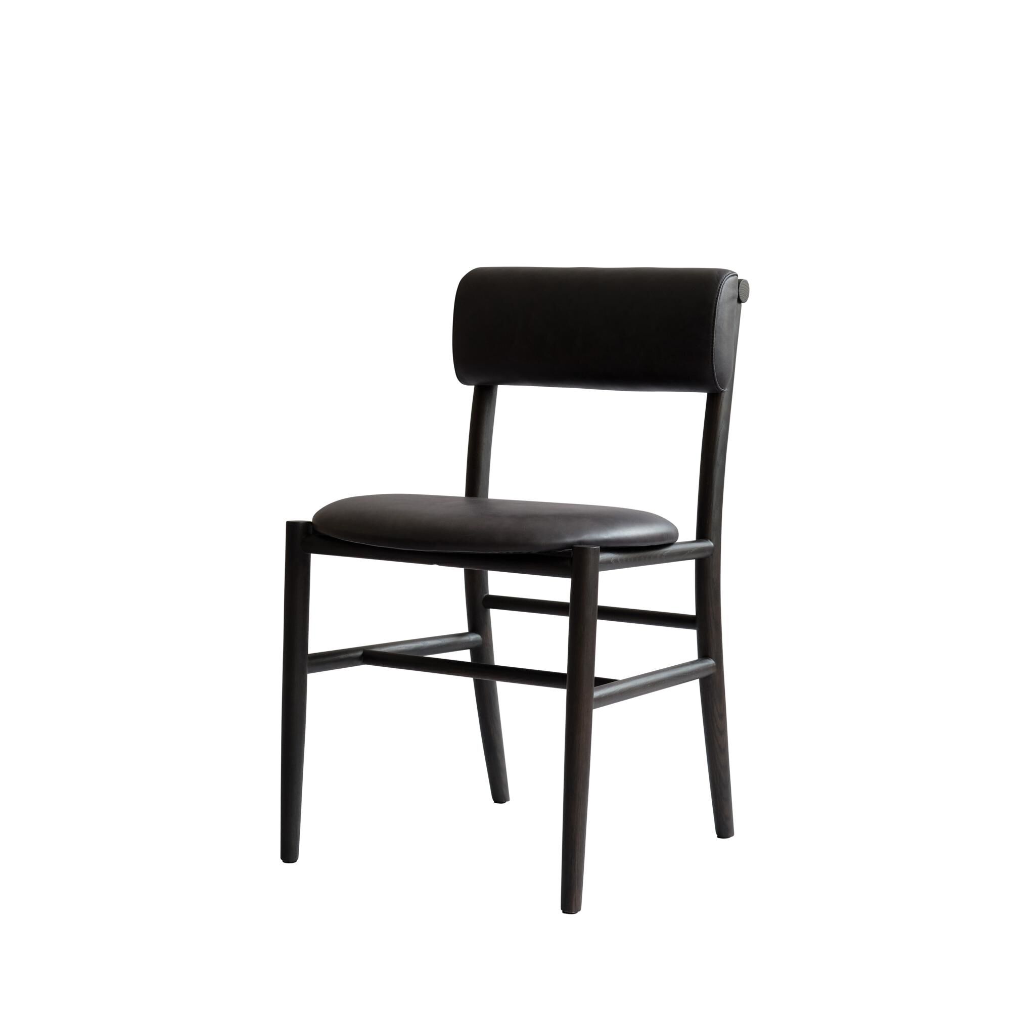 Nama Spisestuestol Kaffesort/anilinsort Skinn