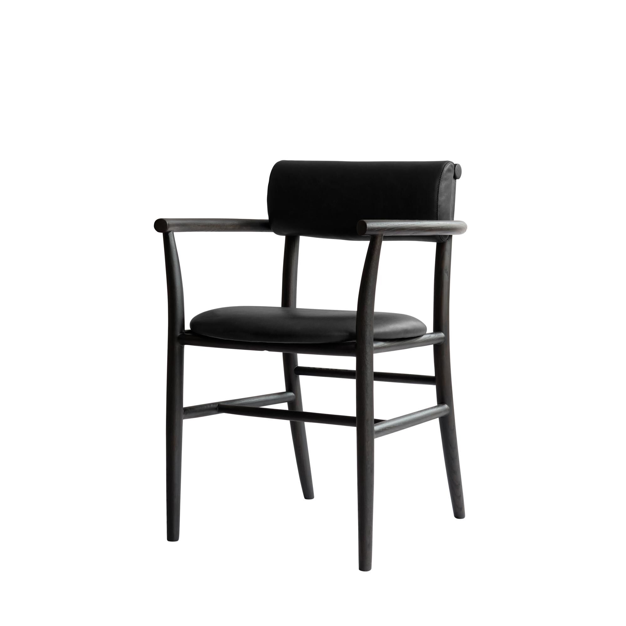 Nama Spisestol med Armlener Kaffesort/anilinsort Skinn