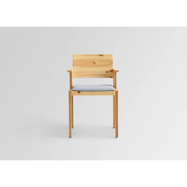 016 Maasto Dining Chair With Armrest & Upholstered Seat Natural/Square 0134