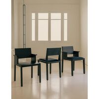 016 Maasto Dining Chair With Armrest & Upholstered Seat Black/Square 0194