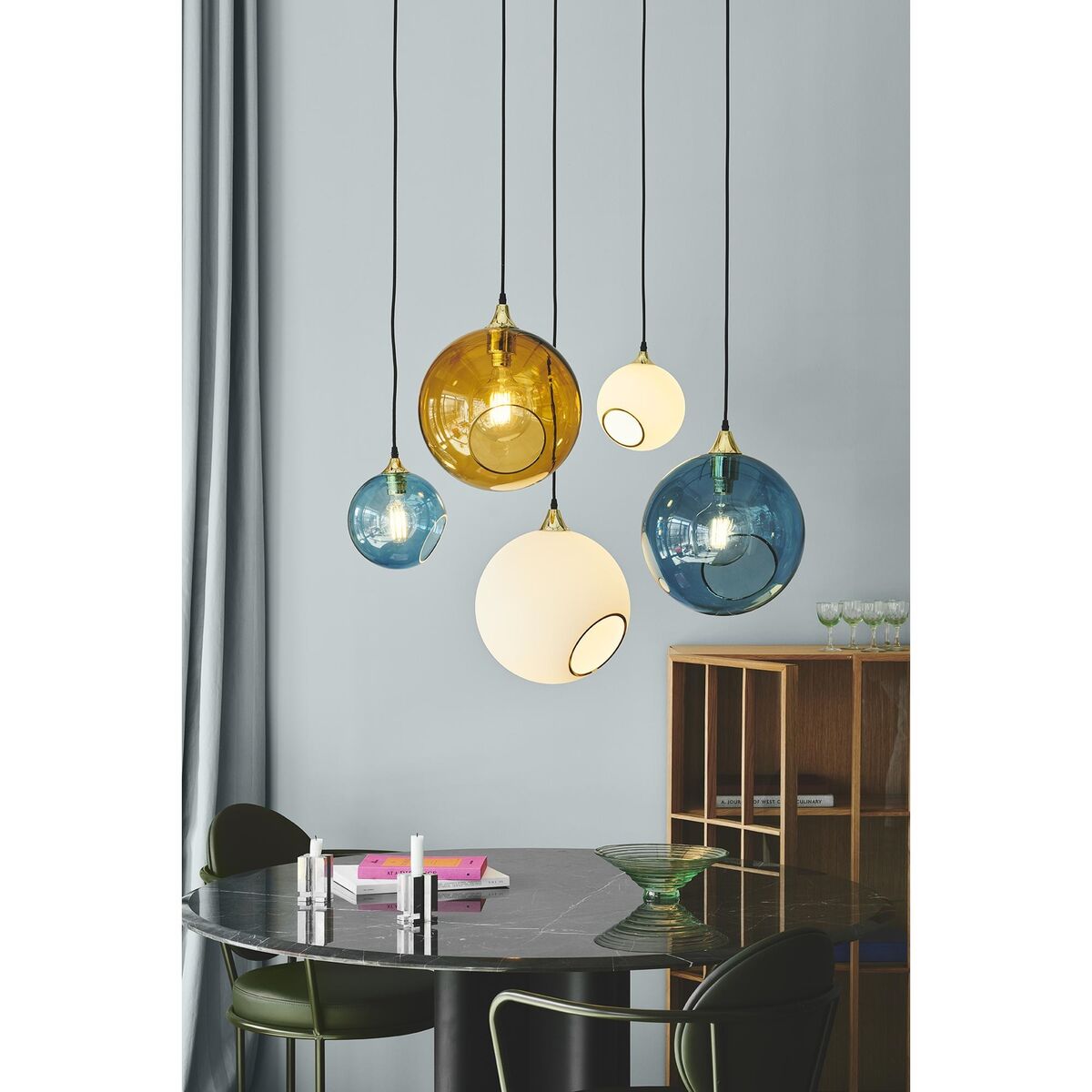 Ballrom Lampshade White Snow