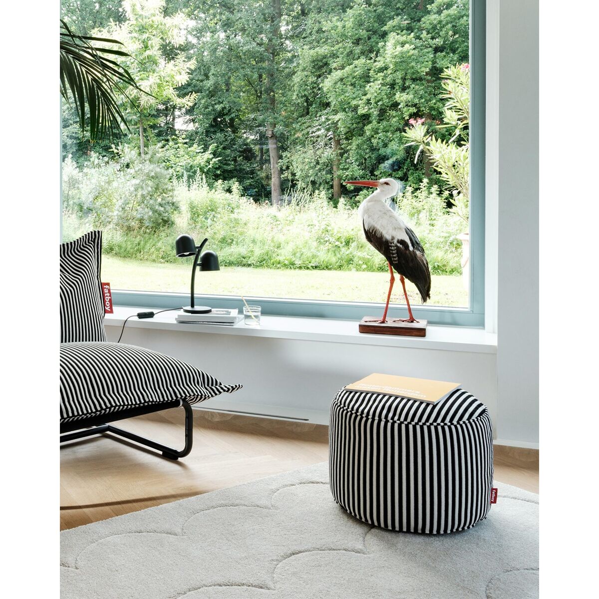 Point Terry Pouf Zwart Crème