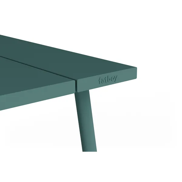 Fred's Garden Table Mitteldunkles Salbeigrün