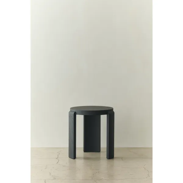 Spina Stool Black Lacquered Oak