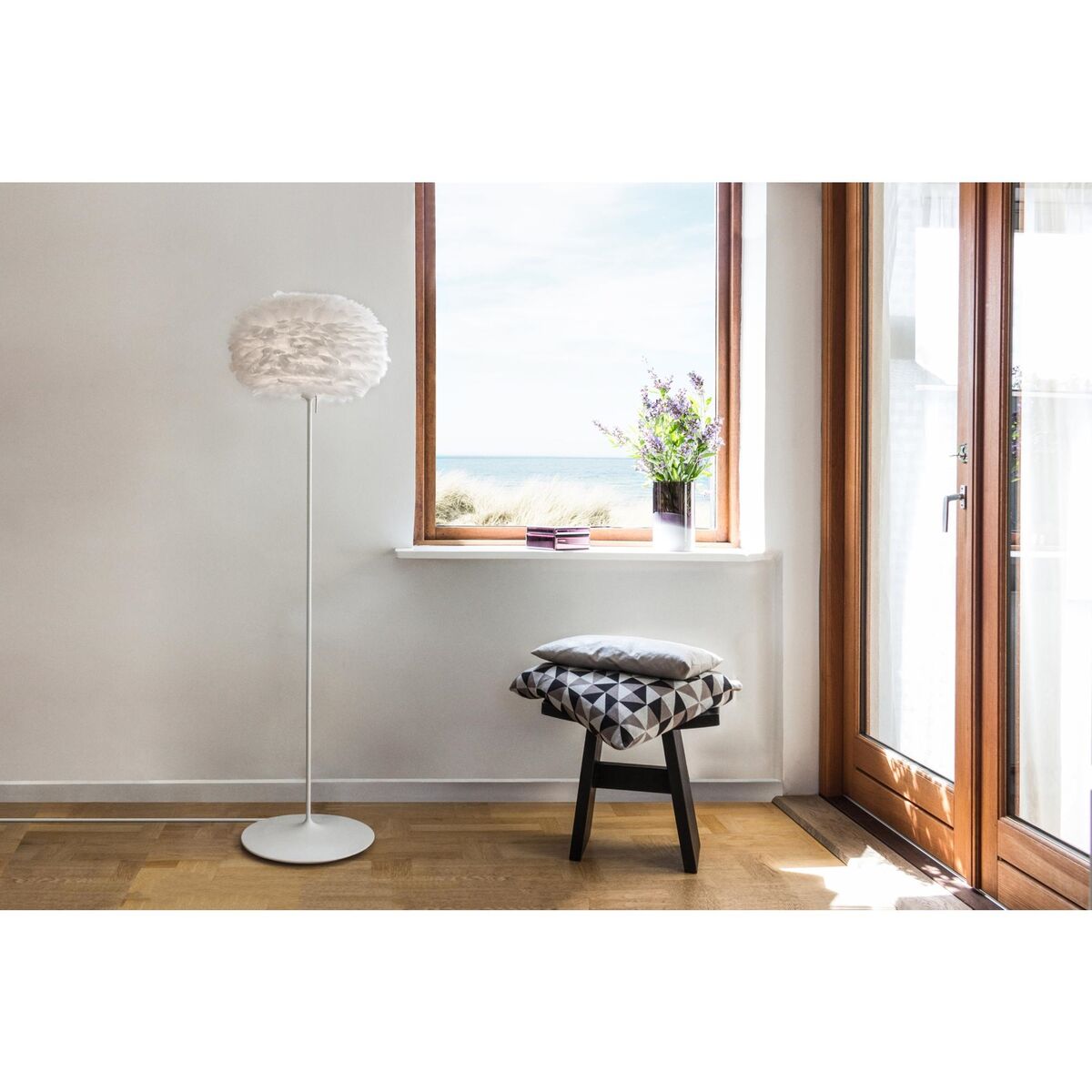 Eos Floor lamp Medium White/Steel
