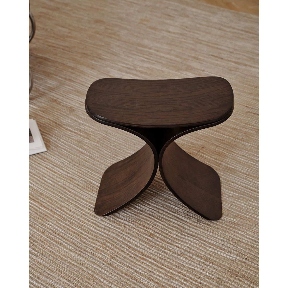 Luno Hocker Dunkle Eiche