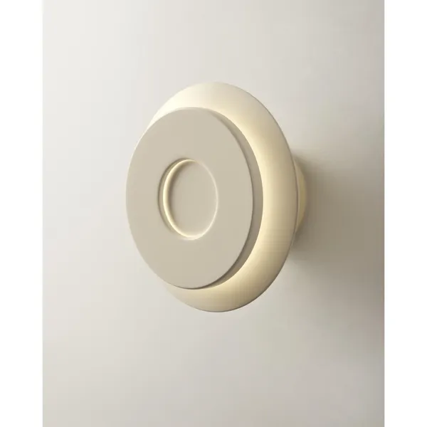 Klein 18 Wandlampe