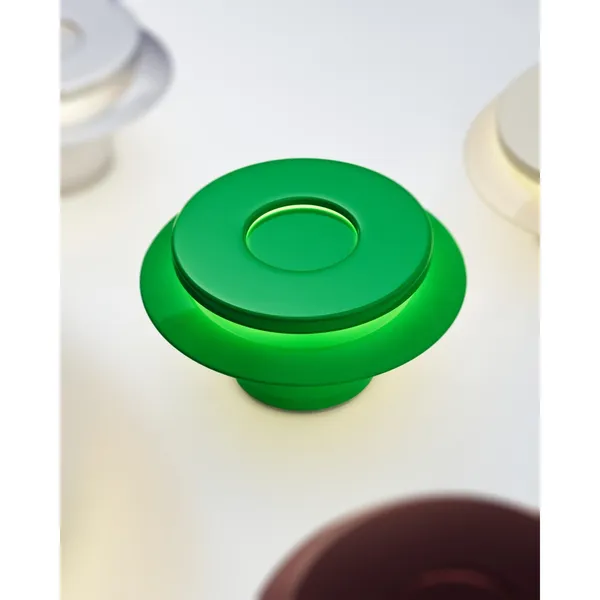 Small 18 Wall Lamp Vibrant Green