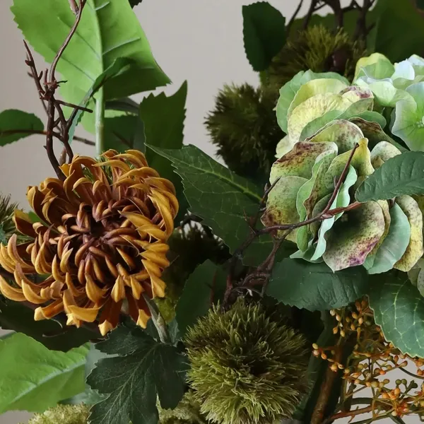 Golden Chestnut Bouquet Brown