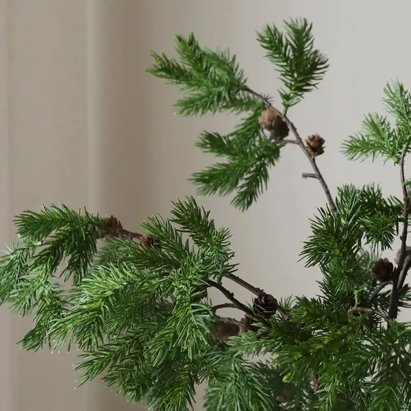 Nordic Pine Bouquet Green