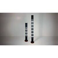 Small Totem Guvlampe Sort
