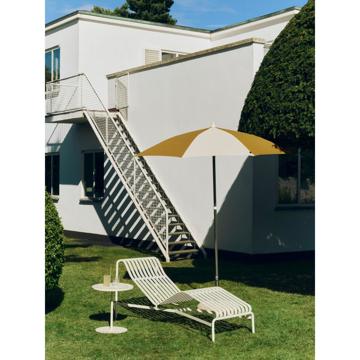 Terrazza Octagon Parasol Off-White/ Gray