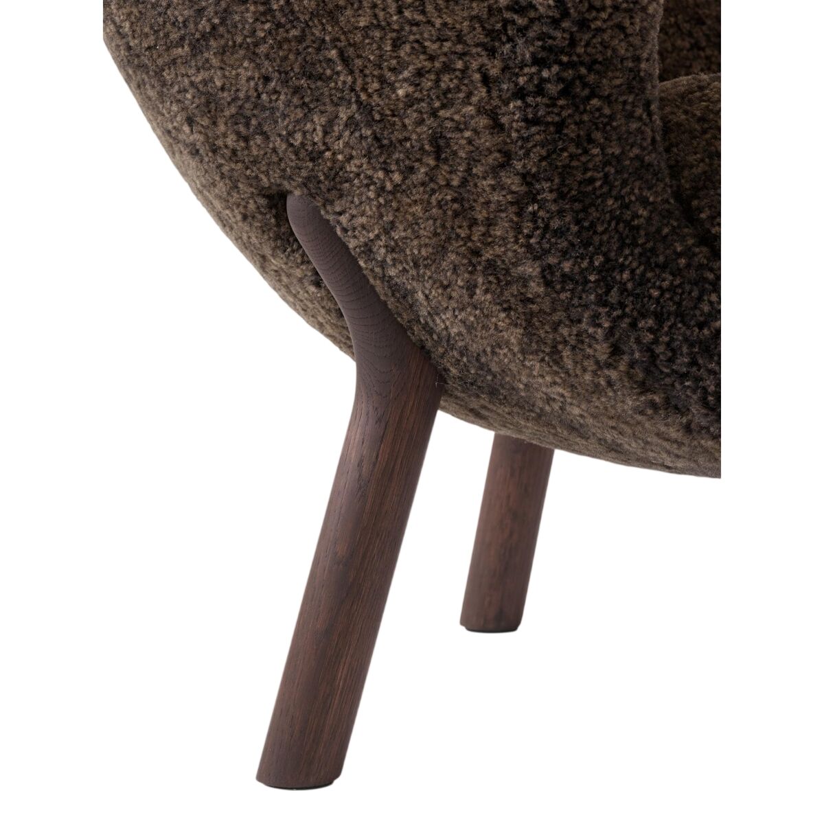 Little Petra VB1 Exclusive Armchair Sheepskin Espresso/Dark Stained Oak Incl. ATD1 Pouf