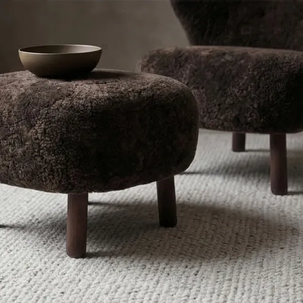 Little Petra VB1 Exclusive Armchair Sheepskin Espresso/Dark Stained Oak Incl. ATD1 Pouf