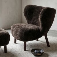 Little Petra VB1 Exclusive Armchair Sheepskin Espresso/Dark Stained Oak Incl. ATD1 Pouf