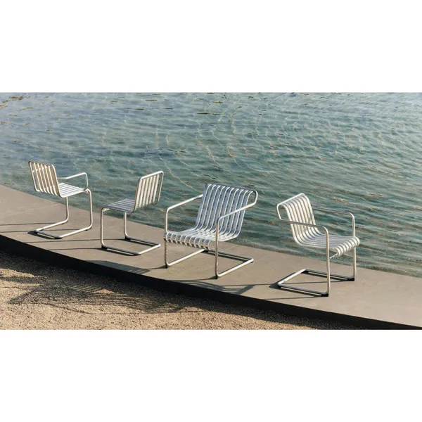 Palissade Freischwinger-Sessel, Niedrig, Eisenrot