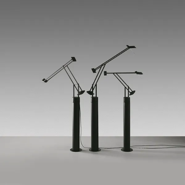 Tizio Table Lamp with Column Black
