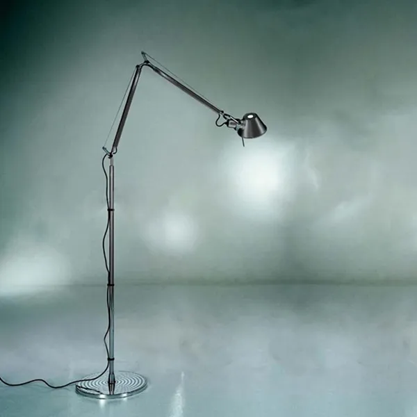 Tolomeo Gulvlampe Sort
