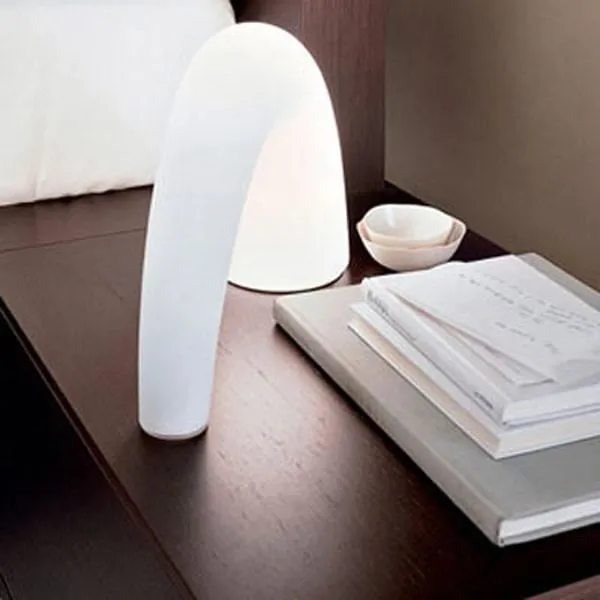 Thor Bordlampe Medium Opal Glas