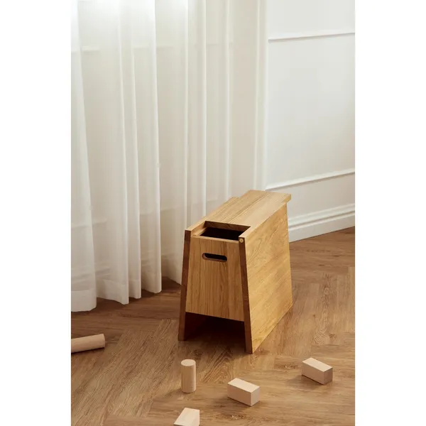 Plinth Stool Oak