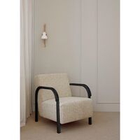 ARCH Armchair Daw/McNutt/3278-11/ Black Oak