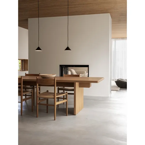 Kuro 17 Pendel Sort