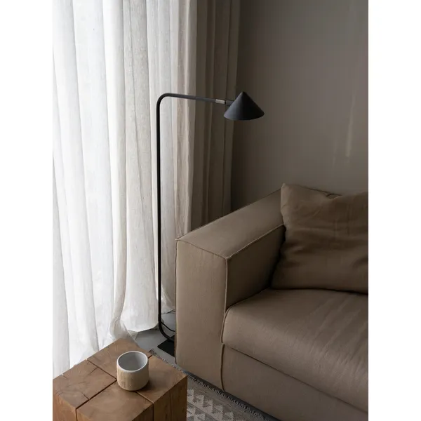 Kuro Gulvlampe Sort