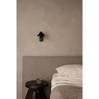 Kuro Read Wall Lamp Black