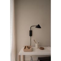 Kuro Wall Lamp Black