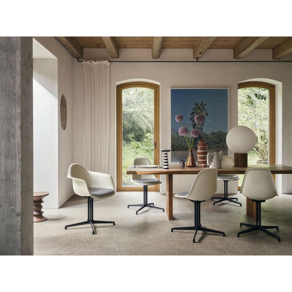 Eames Fiberglass DAL Dining Chair With Seat Cushion Elephant Hide Grey/Checker/Smooth Basic Dark