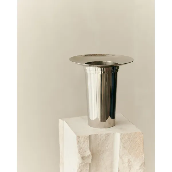 Fountain 01 Vase Stainless Steel