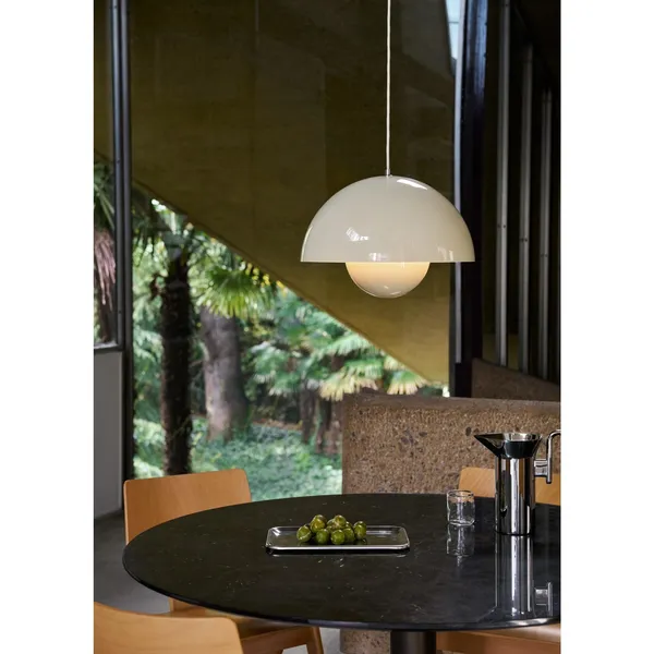 Flowerpot VP7 Pendel Ivory
