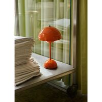 Flowerpot VP9 Transportabel Lampe Zesty Orange