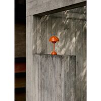 Flowerpot VP9 Transportabel Lampe Zesty Orange