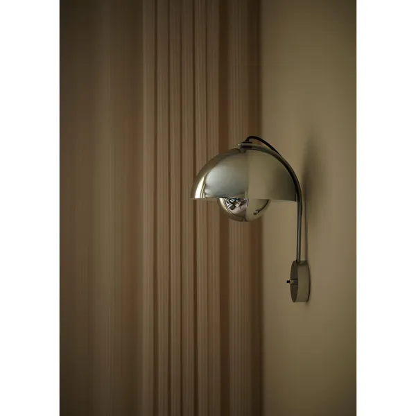 Flowerpot VP8 Wall Lamp Steel Blue