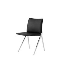 Poliertes Aluminium, edles Leder