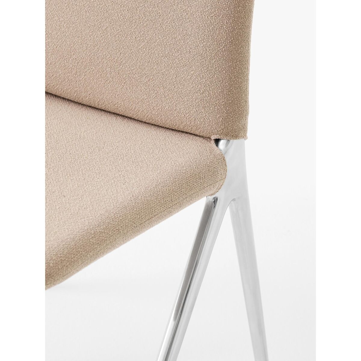 Kape IF7 Dining Chair Polished Aluminum/ Grain 61252