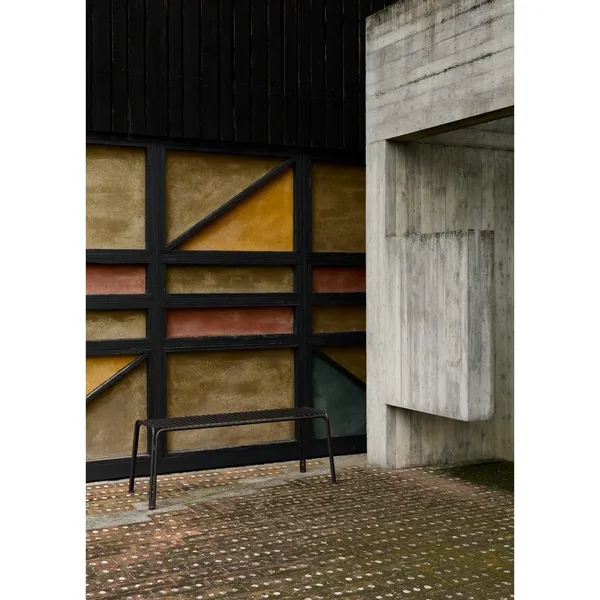 Thorvald SC112 Outdoor Bench Warm Black