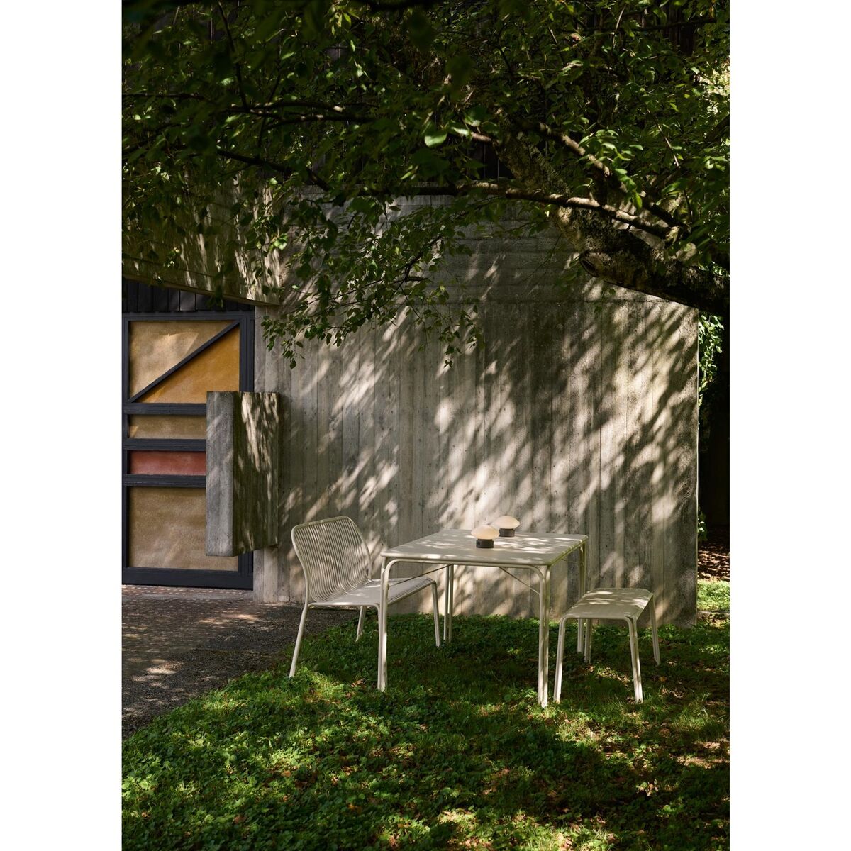 Thorvald SC113 Gartentisch Elfenbein