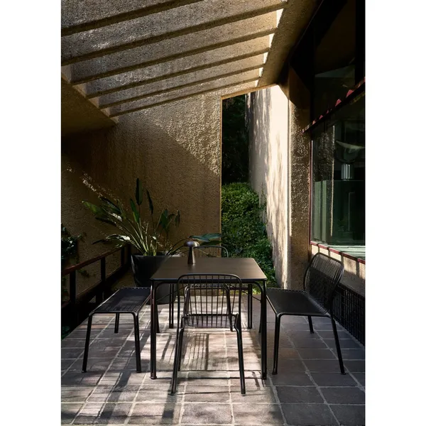 Thorvald SC110 Udendørs Sofa Varm Sort